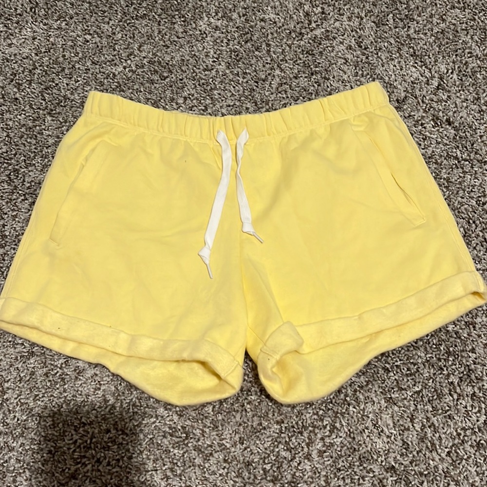 PINK victorias secret boyfriend shorts L nwt